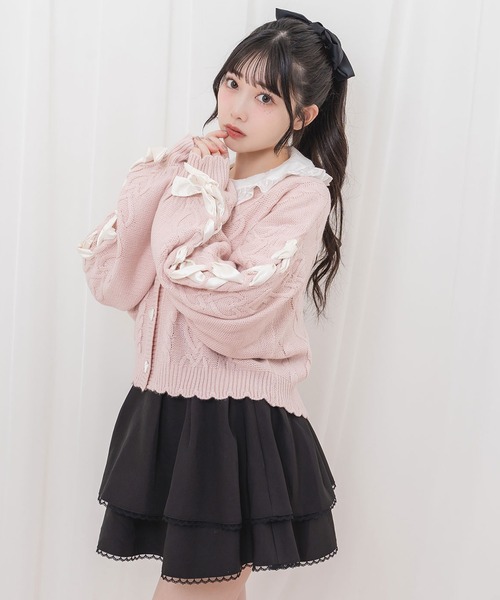 Honey Cinnamon(ハニーシナモン)の「袖レースアップリボンニットカーディガン(カーディガン/ボレロ・レディース・アイボリー/ブラック/ピンク/ホワイト・FREE)」の4枚目の写真