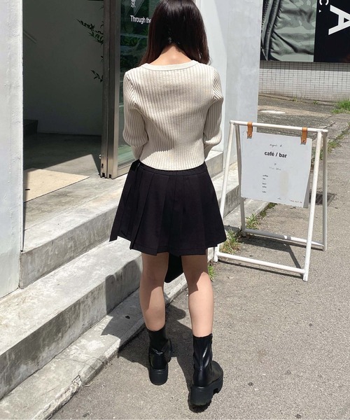 INGNI(イング)の「ノーカラーフロントジップニットカーディガン(ニット/セーター・レディース・ブラウン/ブラック/アイボリー/グレー・M)」の11枚目の写真