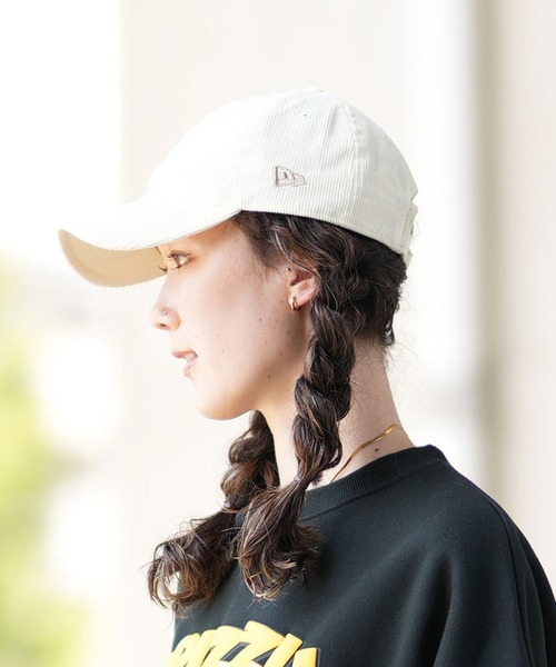 NEW ERA（ニューエラ）の「NEW ERA/ニューエラ キャップ 9TWENTY "CALNAMUR カルナムール コラボコレクション" マイクロコーデュロイ 14349036/14349037（キャップ・レディース・ダークブラウン/ストーン・FREE）」の21枚目の写真