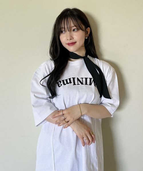 favclo.（ファブクロ）の「big logo design over Tshirt / ビッグロゴデザインオーバーサイズTシャツ（Tシャツ/カットソー・レディース・グレー/オフホワイト/ネイビー・FREE）」の14枚目の写真