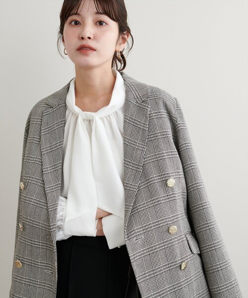 natural couture(ナチュラルクチュール)の「【蓄熱・保温】袖口パールノット結びボータイブラウス(シャツ/ブラウス・レディース・ラベンダー/ミント/ネイビー/グレイッシュベージュ/サックスブルー/オフホワイト・FREE)」の13枚目の写真