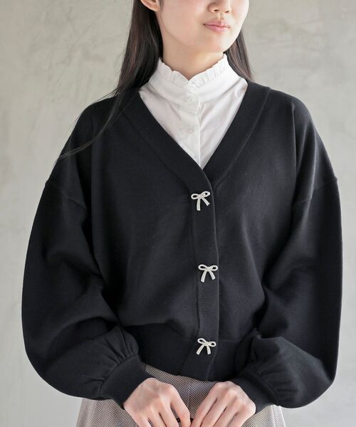 rps（アールピーエス）の「リボンボタンボリューム袖ニットカーディガン（カーディガン/ボレロ・レディース・ボルドー/アイボリー/ブラック/杢グレー/グレー系その他・フリー）」の3枚目の写真