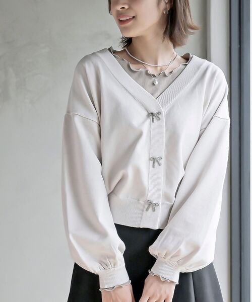 rps（アールピーエス）の「リボンボタンボリューム袖ニットカーディガン（カーディガン/ボレロ・レディース・ボルドー/アイボリー/ブラック/杢グレー/グレー系その他・フリー）」の19枚目の写真