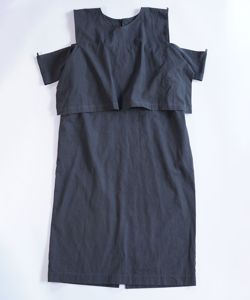 sneeuw（スニュウ）の「スクエアワンピース（ワンピース・レディース・チャコールグレー/サックスブルー・1/2）」の9枚目の写真