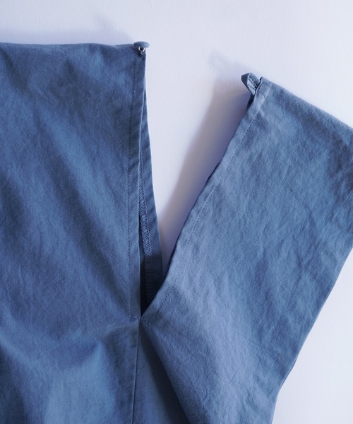 sneeuw（スニュウ）の「スクエアワンピース（ワンピース・レディース・チャコールグレー/サックスブルー・1/2）」の13枚目の写真