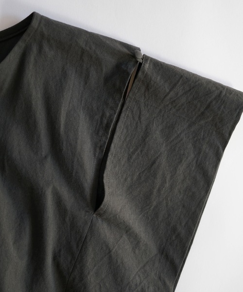 sneeuw（スニュウ）の「スクエアワンピース（ワンピース・レディース・チャコールグレー/サックスブルー・1/2）」の21枚目の写真