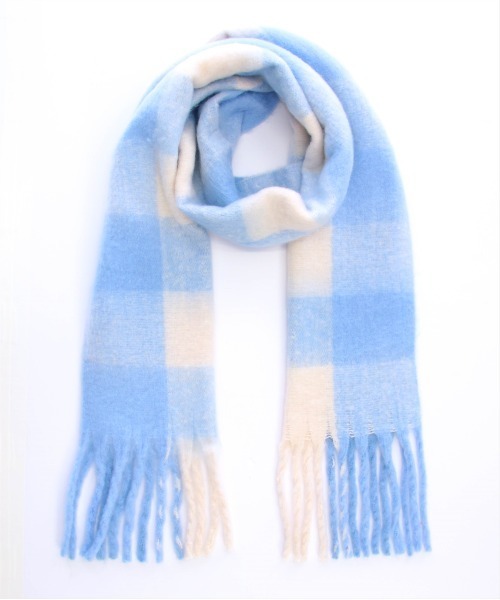 clear（クリア）の「チェック柄フリンジマフラー [厚手もこもこ女子 ボリューム]≪2024AW新作≫（マフラー・レディース・サックスブルー/ピンク/マルチ・F）」の13枚目の写真