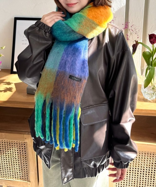 clear（クリア）の「チェック柄フリンジマフラー [厚手もこもこ女子 ボリューム]≪2024AW新作≫（マフラー・レディース・サックスブルー/ピンク/マルチ・F）」の18枚目の写真