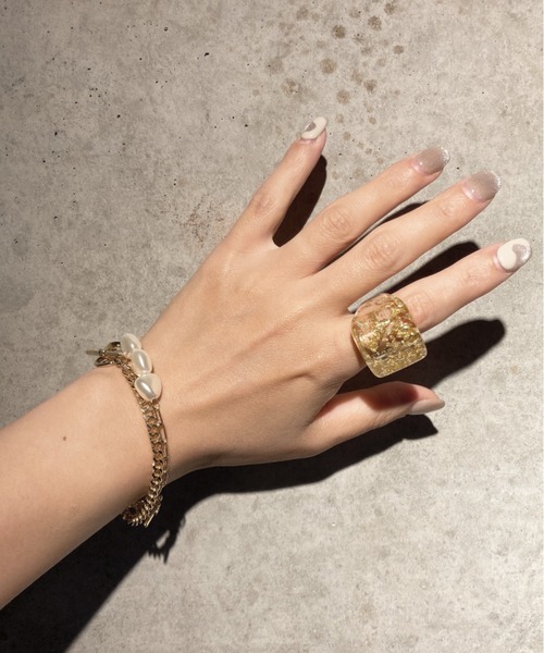 ciite'(シーテ)の「clear gold ring / クリア×ゴールドリング(リング・レディース・ゴールド・FREE)」の3枚目の写真