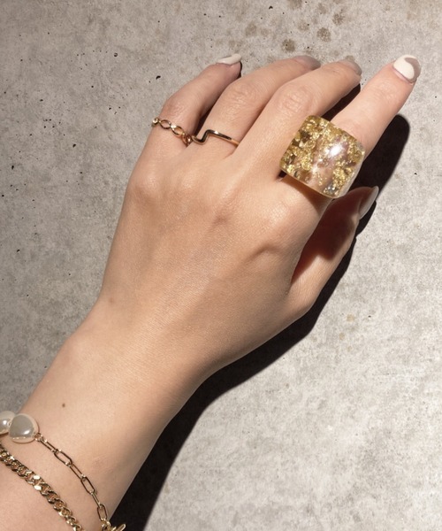 ciite'(シーテ)の「clear gold ring / クリア×ゴールドリング(リング・レディース・ゴールド・FREE)」の2枚目の写真