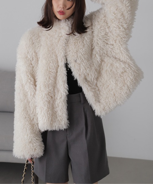 FREE'S MART(フリーズマート)の「◆フェイクファースタンドブルゾン(ブルゾン・レディース・ホワイト/グレー・SMALL/MEDIUM)」の13枚目の写真