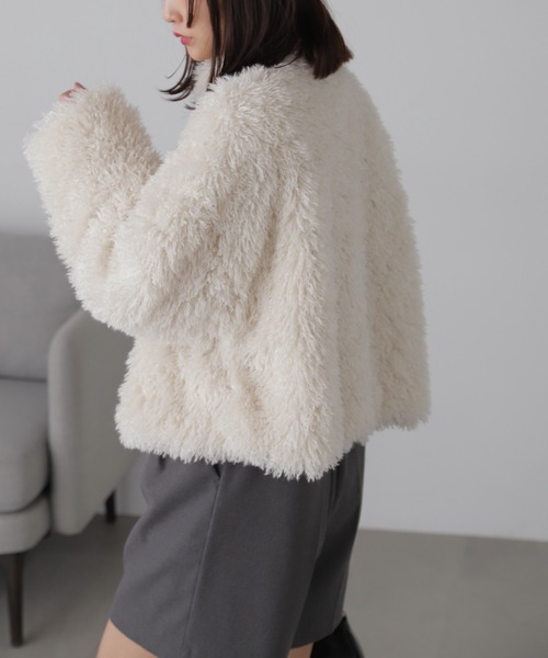 FREE'S MART(フリーズマート)の「◆フェイクファースタンドブルゾン(ブルゾン・レディース・ホワイト/グレー・SMALL/MEDIUM)」の14枚目の写真