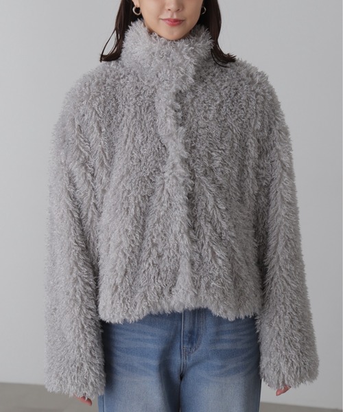 FREE'S MART(フリーズマート)の「◆フェイクファースタンドブルゾン(ブルゾン・レディース・ホワイト/グレー・SMALL/MEDIUM)」の3枚目の写真