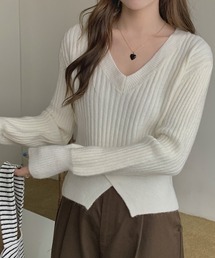 スリットVネックリブニットプルオーバー
