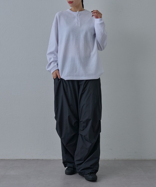 COLONY 2139（コロニートゥーワンスリーナイン）の「シャギージャガードヘンリーネックプルオーバー（Tシャツ/カットソー・メンズ・ホワイト/ブラック・LARGE/MEDIUM）」の11枚目の写真