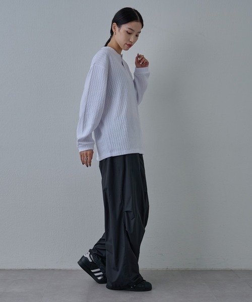 COLONY 2139（コロニートゥーワンスリーナイン）の「シャギージャガードヘンリーネックプルオーバー（Tシャツ/カットソー・メンズ・ホワイト/ブラック・LARGE/MEDIUM）」の12枚目の写真