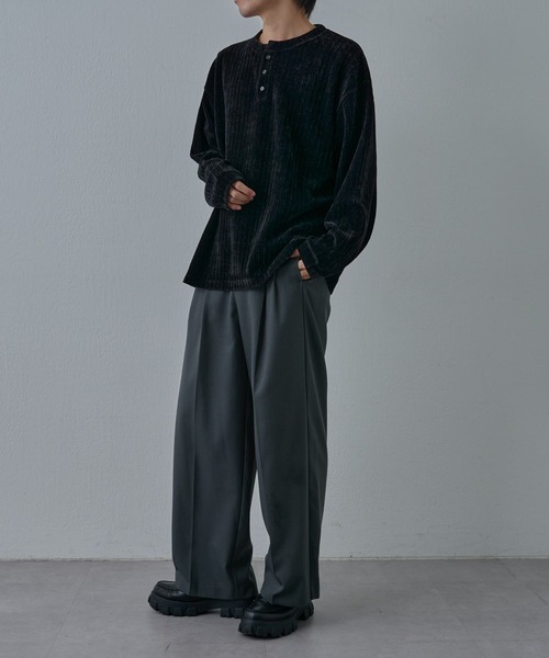 COLONY 2139（コロニートゥーワンスリーナイン）の「シャギージャガードヘンリーネックプルオーバー（Tシャツ/カットソー・メンズ・ホワイト/ブラック・LARGE/MEDIUM）」の16枚目の写真