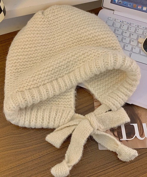 DAY CLOSET（デイ クローゼット）の「今っぽ韓国スタイル実現。ナチュラルリボンニットバラクラバ レディース（ニットキャップ/ビーニー・レディース・ブラック/ダークブラウン/キナリ/ブルー/グレー・ONE SIZE）」の21枚目の写真