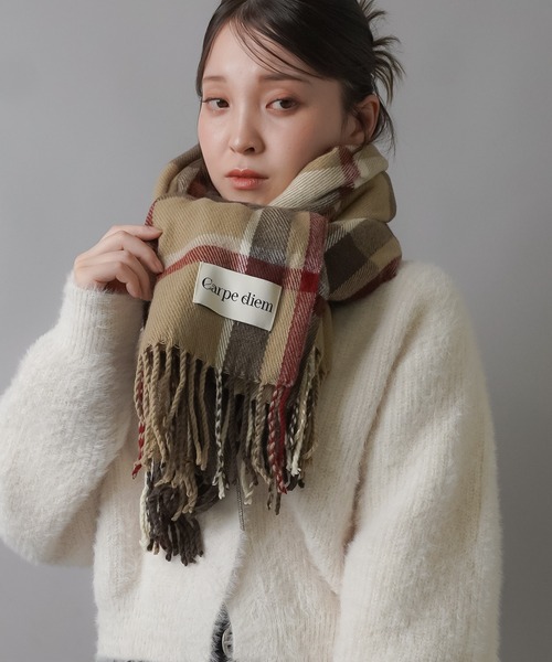 SPINNS（スピンズ）の「トーンチェック大判ストール（ストール/ショール・レディース・ブラウン/ピンク/グリーン/ブルー・ONESIZE）」の5枚目の写真