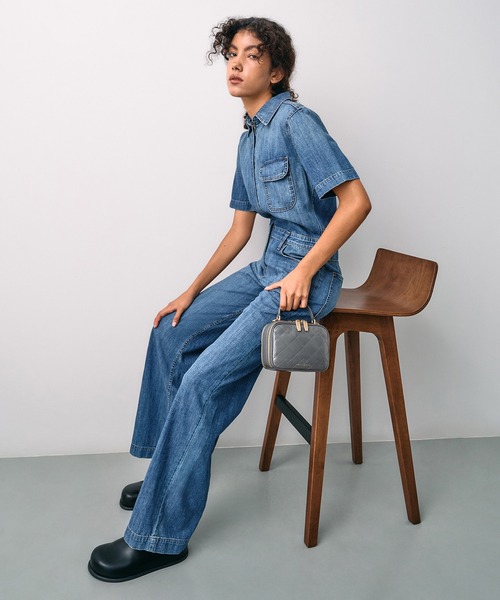 【新品未使用】チャールズアンドキース　キルトバニティトップハンドルバッグ　Duo Duo ドゥオ キルトバニティトップハンドルバッグ（ショルダー