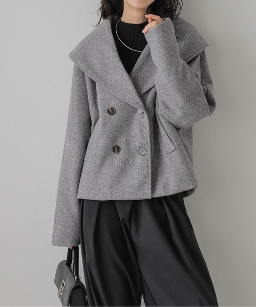 AMELY(エミリー)の「ウールライク セーラーカラージャケット(ピーコート・レディース・ブラック/グレー/ベージュ・フリー)」の4枚目の写真