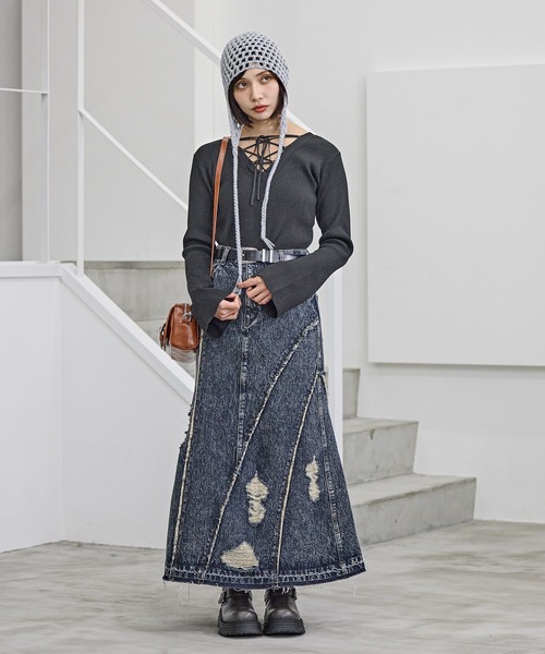 PAGEBOY(ページボーイ)の「【前後着用可能】2WAYレースアップニットプルオーバー(ニット/セーター・レディース・グレー/オフホワイト/ブラック/ブルー・FREE)」の11枚目の写真
