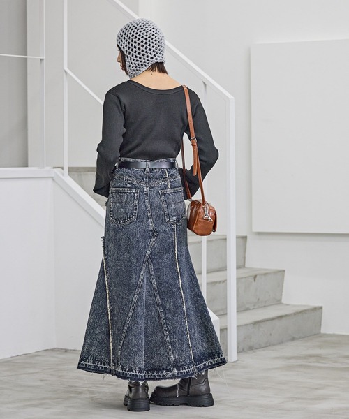 PAGEBOY(ページボーイ)の「【前後着用可能】2WAYレースアップニットプルオーバー(ニット/セーター・レディース・グレー/オフホワイト/ブラック/ブルー・FREE)」の15枚目の写真