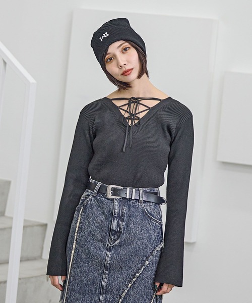 PAGEBOY(ページボーイ)の「【前後着用可能】2WAYレースアップニットプルオーバー(ニット/セーター・レディース・グレー/オフホワイト/ブラック/ブルー・FREE)」の16枚目の写真