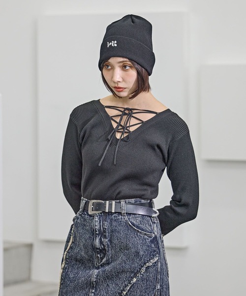 PAGEBOY(ページボーイ)の「【前後着用可能】2WAYレースアップニットプルオーバー(ニット/セーター・レディース・グレー/オフホワイト/ブラック/ブルー・FREE)」の17枚目の写真