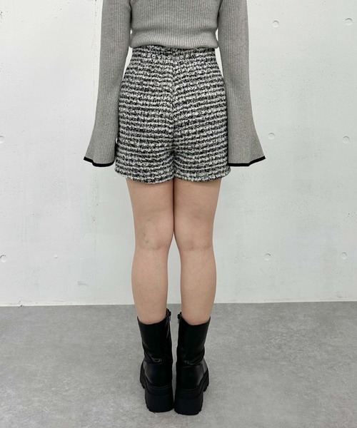 archives（アルシーヴ）の「ラメフリンジツイードショートパンツ（その他パンツ・レディース・オフホワイト/ホワイト×ブラック/ブラック・MEDIUM）」の18枚目の写真