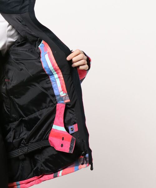 ROXY(ロキシー)の「JETTY JK JPN/ロキシー スキー スノーボード スノボ ジャケット アウター 総柄(その他アウター・レディース・その他4/その他1/その他2/その他3/その他5/その他6/ブラック・MEDIUM/LARGE/SMALL)」の10枚目の写真