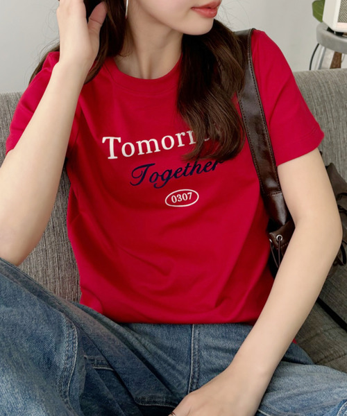 Eclat one(エクラワン)の「【Eclat one】フレンチロゴ 半袖 Tシャツ(Tシャツ/カットソー・レディース・レッド/ホワイト/ネイビー/グレー・FREE)」の4枚目の写真