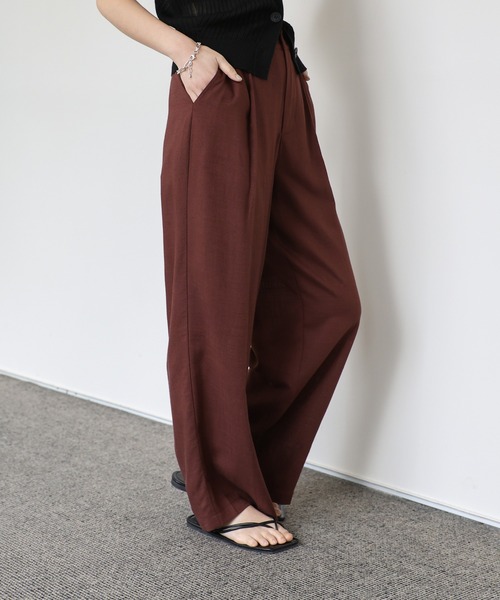 select MOCA Et(セレクトモカエト)の「【Et】Linen Mix Tuck Wide Pants【セットアップ可】(スラックス・レディース・ブラウン/ベージュ/チャコール・LARGE/MEDIUM)」の7枚目の写真