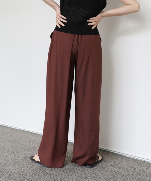 select MOCA Et(セレクトモカエト)の「【Et】Linen Mix Tuck Wide Pants【セットアップ可】(スラックス・レディース・ブラウン/ベージュ/チャコール・LARGE/MEDIUM)」の10枚目の写真