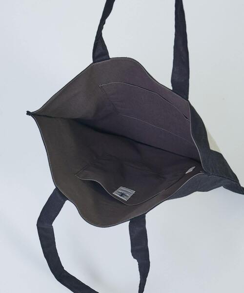 LOISIR(ロワズィール)の「額縁トートバッグ(トートバッグ・レディース・ブラック/グリーン・FREE)」の16枚目の写真