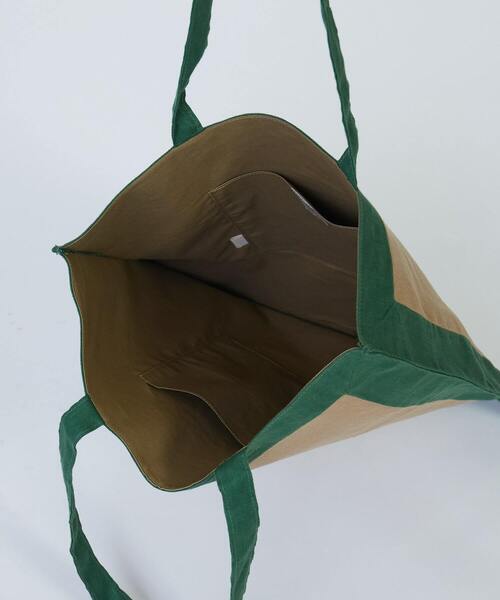 LOISIR(ロワズィール)の「額縁トートバッグ(トートバッグ・レディース・ブラック/グリーン・FREE)」の9枚目の写真