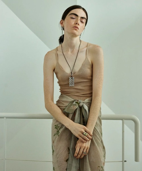 ADER(アデル)の「VINTAGE METAL mesh pendant(ネックレス・レディース・ゴールド・フリー)」の6枚目の写真