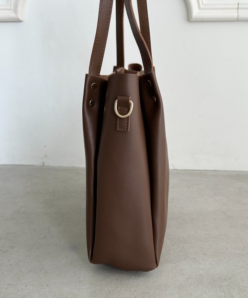 wears（ウェアーズ）の「【A4収納可能】通勤・通学 PUダブルショルダー