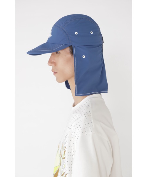 and wander（アンドワンダー）の「BRUSHED NYLON SUNSHADE CAP｜ブラッシュナイロンサンシェードキャップ（キャップ・メンズ・ブルー/チャコール/グレー・FREE）」の8枚目の写真