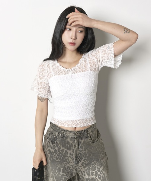 FOLLOWIN（フォロウィン）の「[2025SS][FLW MADE]リボンショルダーパフレースブラウス（Tシャツ/カットソー・レディース・ホワイト/ブラック・FREE）」の1枚目の写真