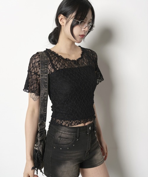 FOLLOWIN（フォロウィン）の「[2025SS][FLW MADE]リボンショルダーパフレースブラウス（Tシャツ/カットソー・レディース・ホワイト/ブラック・FREE）」の2枚目の写真