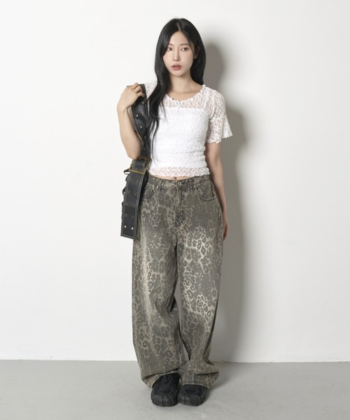 FOLLOWIN（フォロウィン）の「[2025SS][FLW MADE]リボンショルダーパフレースブラウス（Tシャツ/カットソー・レディース・ホワイト/ブラック・FREE）」の17枚目の写真