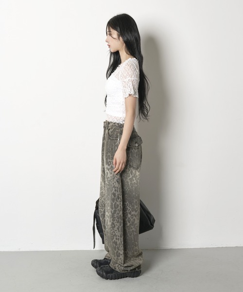 FOLLOWIN（フォロウィン）の「[2025SS][FLW MADE]リボンショルダーパフレースブラウス（Tシャツ/カットソー・レディース・ホワイト/ブラック・FREE）」の14枚目の写真