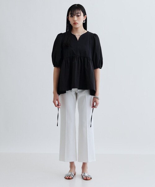 GALLEST（ギャレスト）の「ハートネックペプラムカットソー（Tシャツ/カットソー・レディース・ホワイト/ブラック/ライトブルー・38）」の5枚目の写真