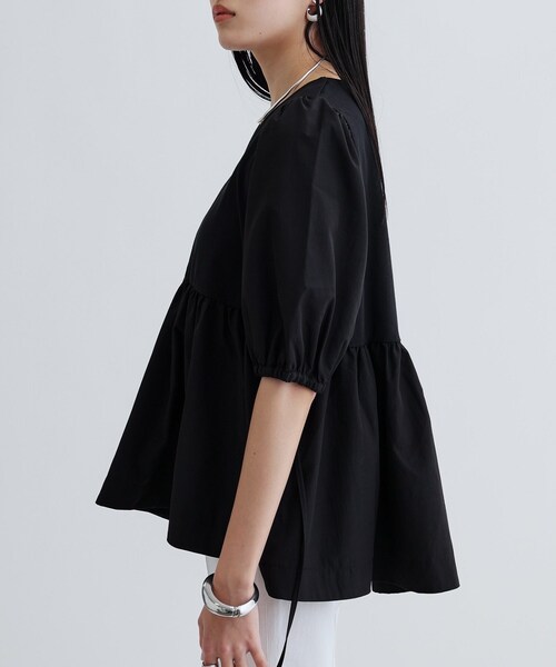 GALLEST（ギャレスト）の「ハートネックペプラムカットソー（Tシャツ/カットソー・レディース・ホワイト/ブラック/ライトブルー・38）」の10枚目の写真