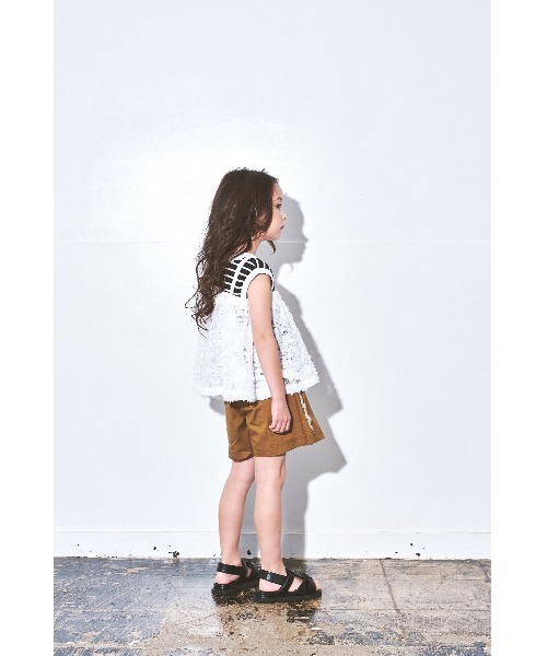 maarook(マルーク)の「ツイルストレッチフリルキュロット(その他パンツ・キッズ・グリーン/ベージュ・130cm/120cm/110cm)」の8枚目の写真