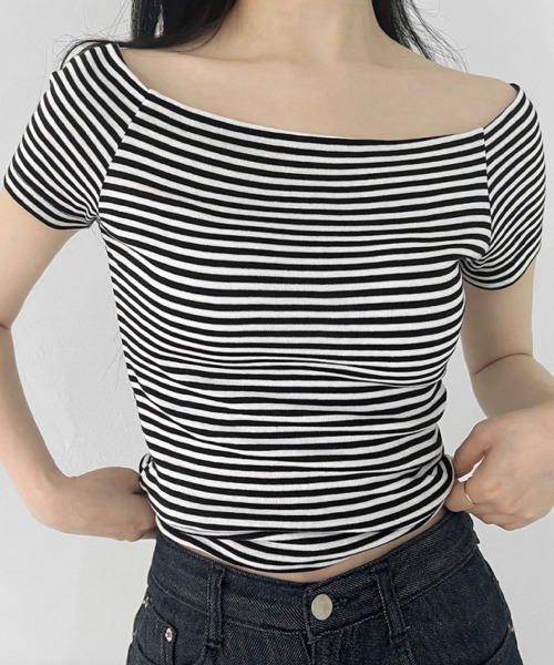 VIVID LADY（ビビッドレディー）の「ボーダー オフショルダー 半袖 Tシャツ（Tシャツ/カットソー・レディース・ブラック/グレー・FREE）」の11枚目の写真