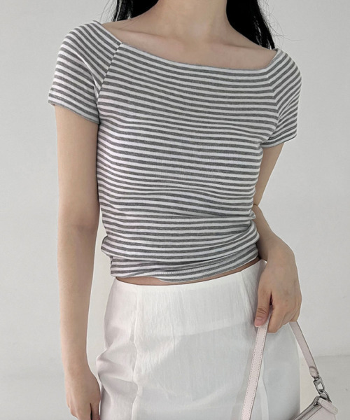 VIVID LADY（ビビッドレディー）の「ボーダー オフショルダー 半袖 Tシャツ（Tシャツ/カットソー・レディース・ブラック/グレー・FREE）」の14枚目の写真