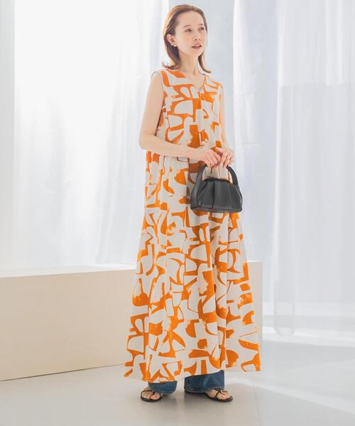 URBAN RESEARCH ROSSO WOMEN（アーバンリサーチ　ロッソ）の「サマープリントワンピース（ワンピース・レディース・オレンジ/ブラウン・FREE）」の4枚目の写真