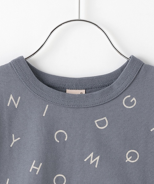 petit main(プティマイン)の「【GOODPRICE冷感】総柄半袖Tシャツ(Tシャツ/カットソー・キッズ・オフホワイト/チャコール/オレンジ/ベージュ・90cm/120cm/80cm/130cm/100cm/110cm)」の9枚目の写真